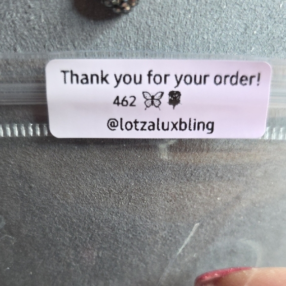 Lia Sophia Silver Mother of Pearl Leopard Slider Pendant Necklace 462 - Picture 9 of 9